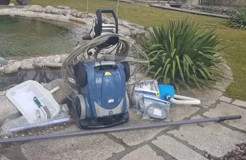Pflegegerät für den Teich